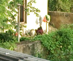 চাঁচা, স্বামী বাংলা দেশি চোদাচুদির ভিডিও ও স্ত্রী, ব্লজব